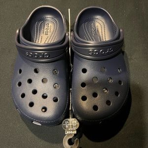 Brand new children size 13 unsex Navy blue CROCS
